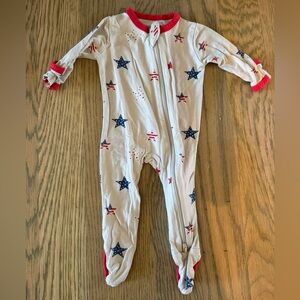 Kyte Baby Fourth of July zippered footie
